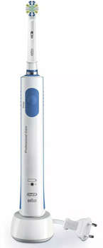 Зубная щетка Oral-B электрическая Professional Care 600 синий/белый